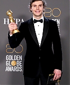 Golden-Globes-2023-Press-Room-109.jpg