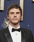 14-09-77th-Emmy-Awards-RD-09.jpg