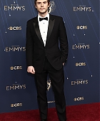 14-09-77th-Emmy-Awards-RD-12.jpg
