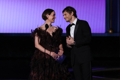 14-09-77th-Emmy-Awards-Show-01.jpg