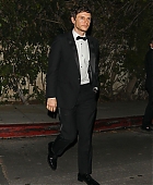 14-09-77th-Emmy-Awards-Arrivals-05.jpg